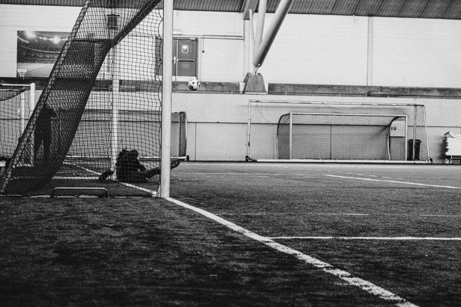 en fotballkeeper på et jorde