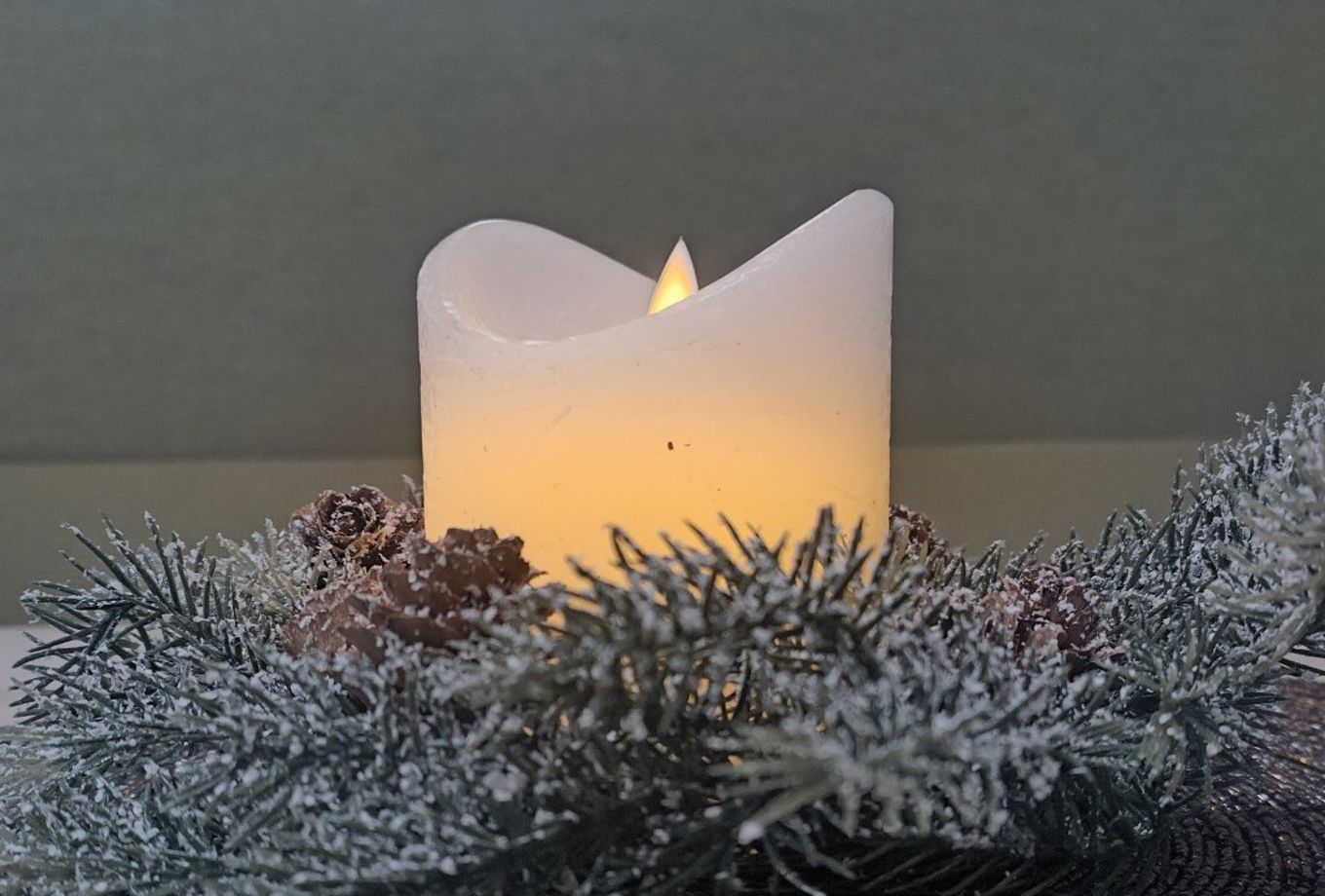 et stearinlys et stearinlys